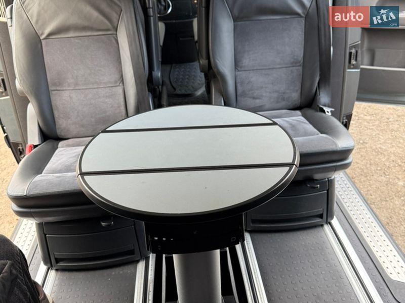 Минивэн Volkswagen Multivan 2008 в Запорожье фото 17 Минивэн Volkswagen Multivan 2008 в Запорожье