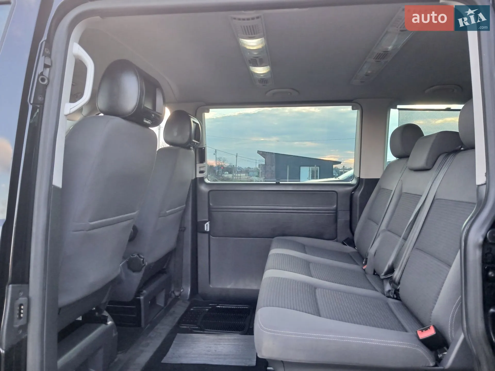 2011 Volkswagen Multivan - мініатюра 53