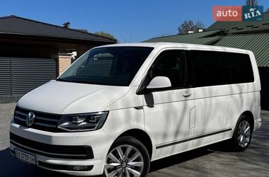 Мінівен Volkswagen Multivan 2016 в Хмельницькому