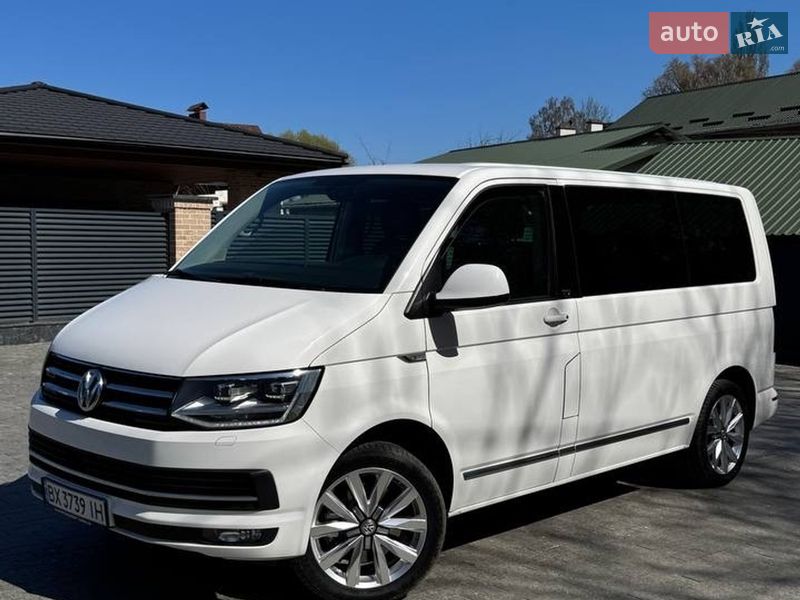 Мінівен Volkswagen Multivan 2016 в Хмельницькому