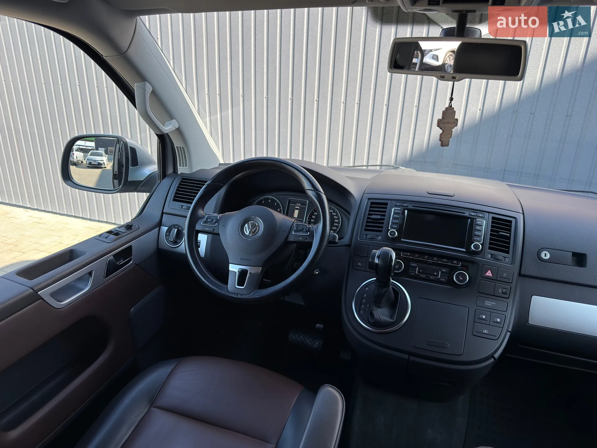 2014 Volkswagen Multivan - мініатюра 30