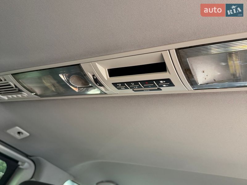 Минивэн Volkswagen Multivan 2011 в Одессе