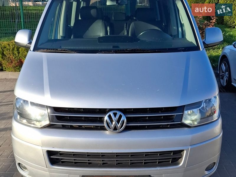 Минивэн Volkswagen Multivan 2011 в Киеве фото 9 Минивэн Volkswagen Multivan 2011 в Киеве