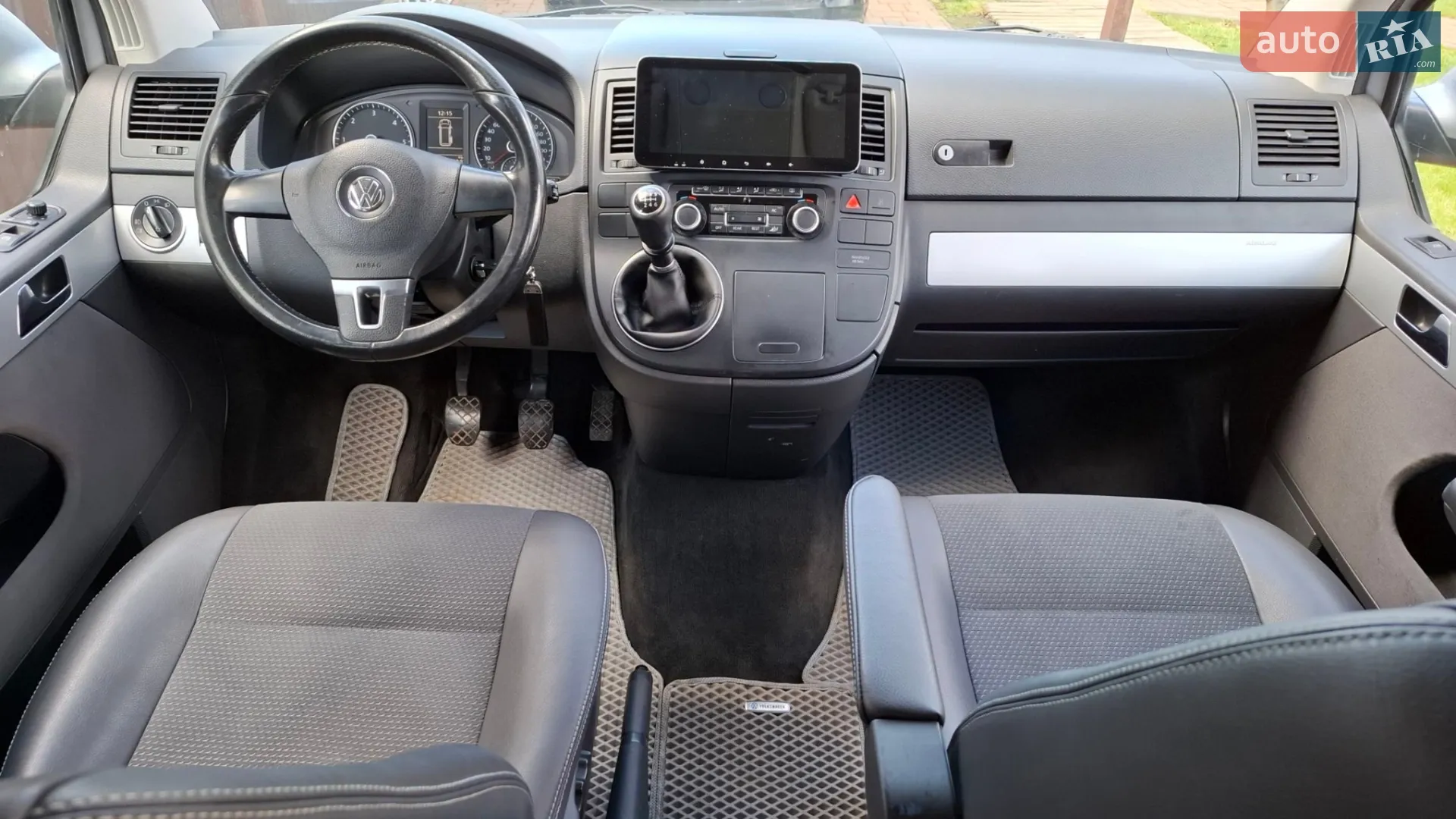 2011 Volkswagen Multivan - мініатюра 19