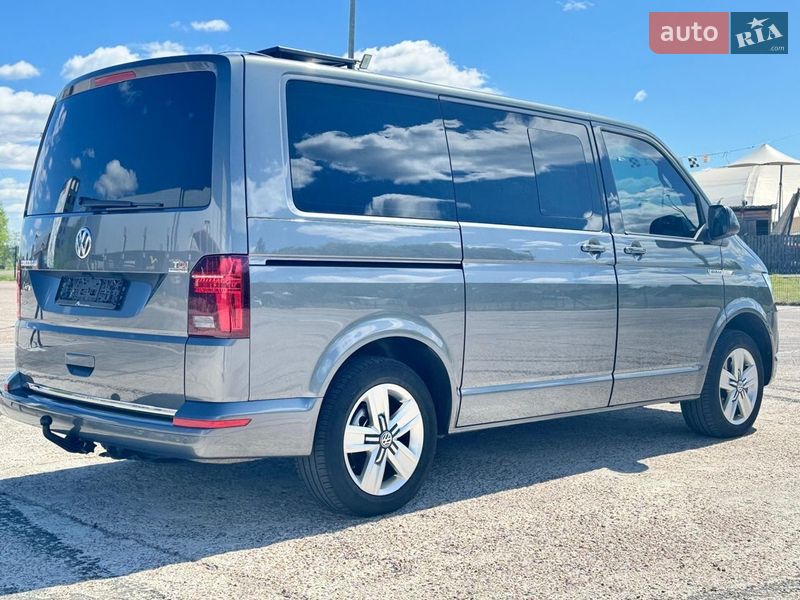 Volkswagen Multivan 2016