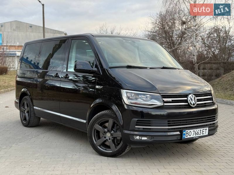 Мінівен Volkswagen Multivan 2016 в Луцьку