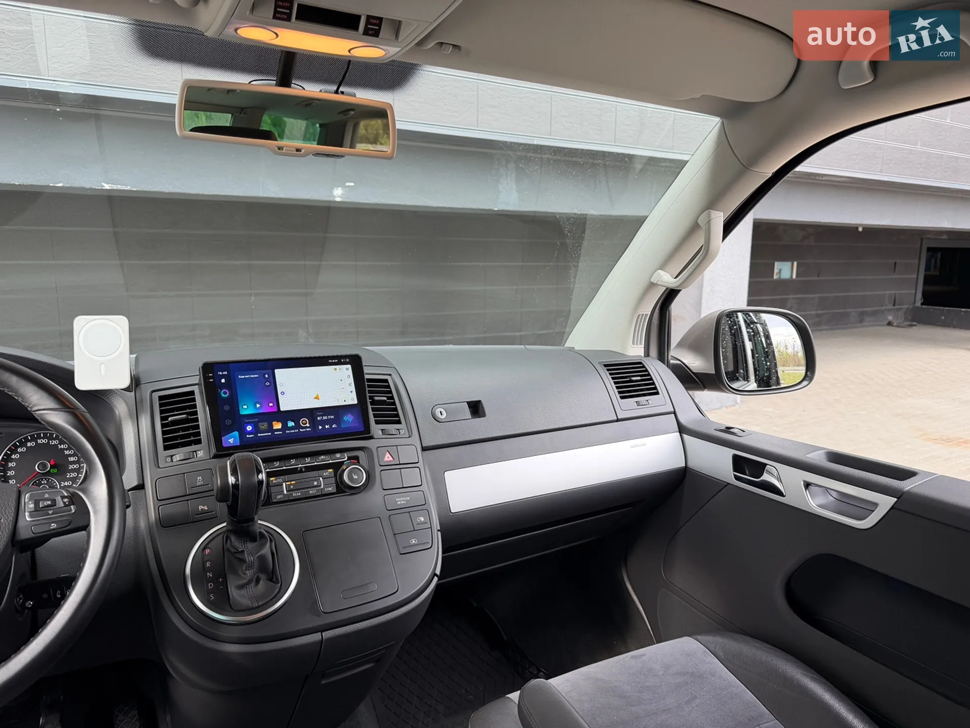 2015 Volkswagen Multivan - мініатюра 21