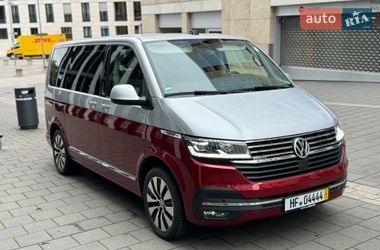 Минивэн Volkswagen Multivan 2021 в Киеве