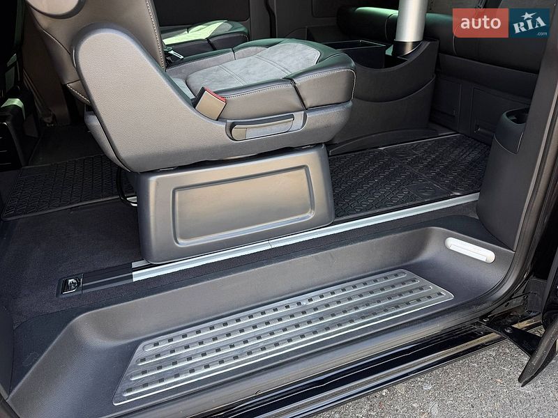 Минивэн Volkswagen Multivan 2019 в Киеве фото 48 Минивэн Volkswagen Multivan 2019 в Киеве