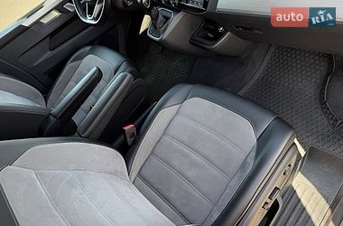 Минивэн Volkswagen Multivan 2019 в Киеве фото 60 Минивэн Volkswagen Multivan 2019 в Киеве