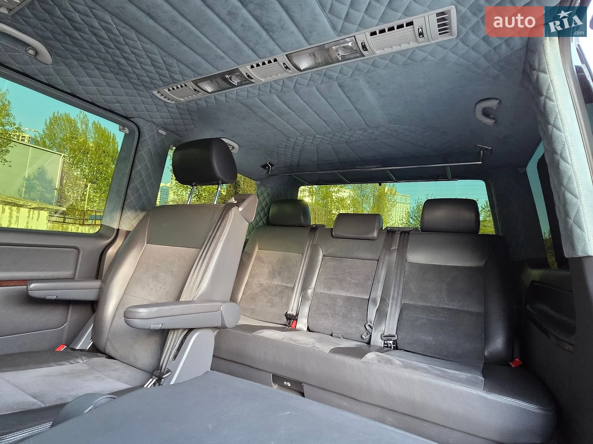 2012 Volkswagen Multivan - мініатюра 38