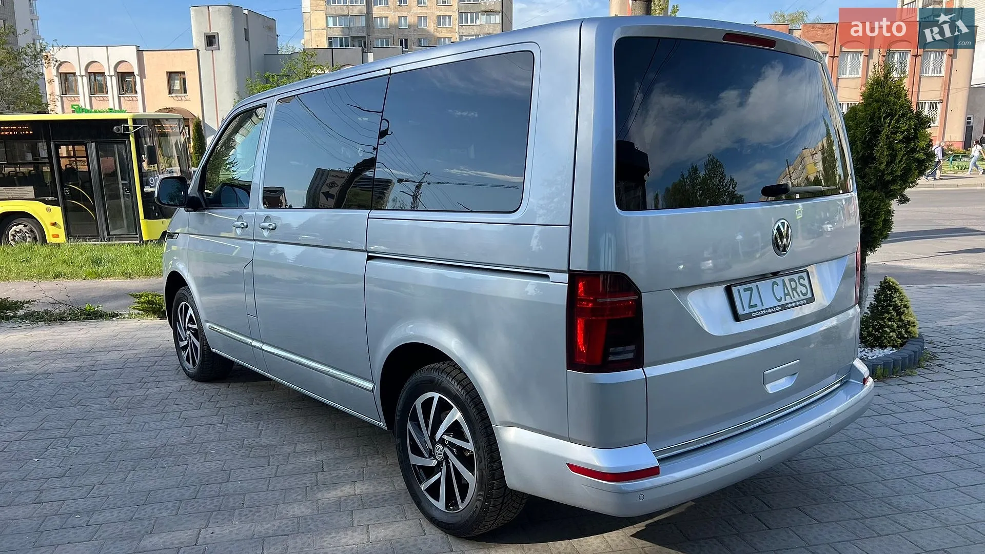 2022 Volkswagen Multivan - мініатюра 5