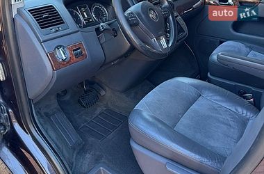 Минивэн Volkswagen Multivan 2013 в Киеве