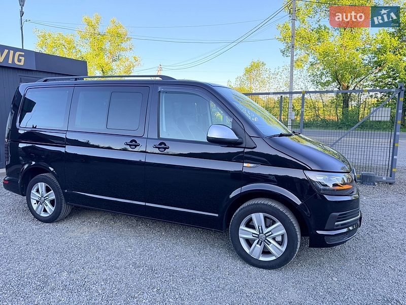 Минивэн Volkswagen Multivan 2018 в Иршаве