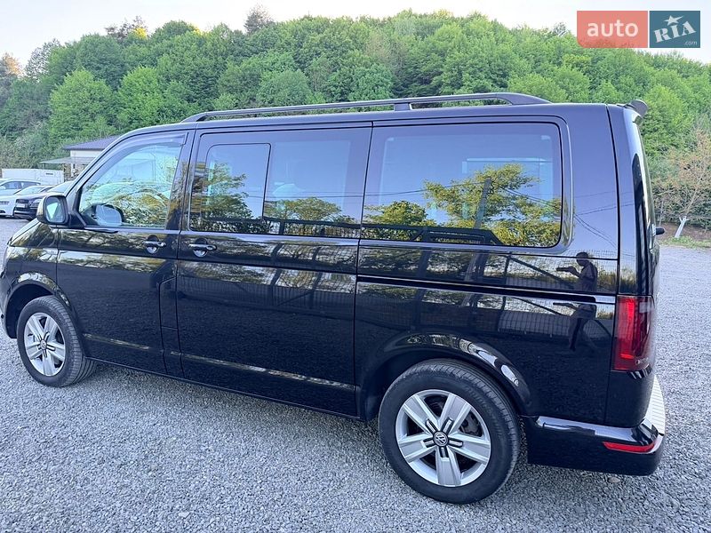 Минивэн Volkswagen Multivan 2018 в Иршаве