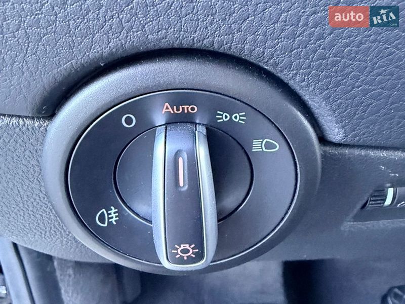 Минивэн Volkswagen Multivan 2018 в Иршаве