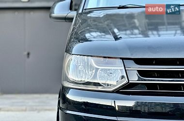 Минивэн Volkswagen Multivan 2011 в Киеве