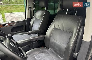 Минивэн Volkswagen Multivan 2009 в Умани