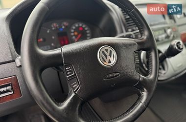 Минивэн Volkswagen Multivan 2009 в Умани