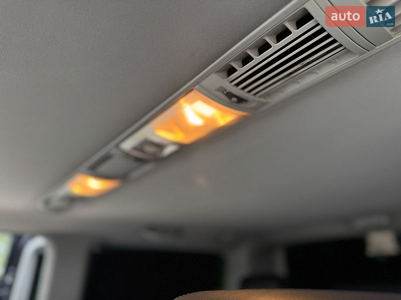 Минивэн Volkswagen Multivan 2009 в Умани