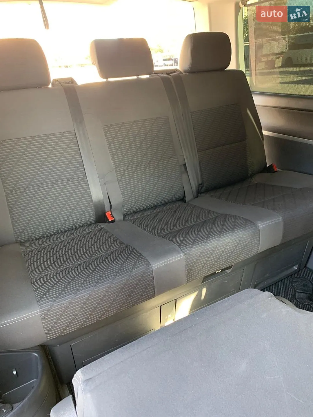 2012 Volkswagen Multivan - мініатюра 15