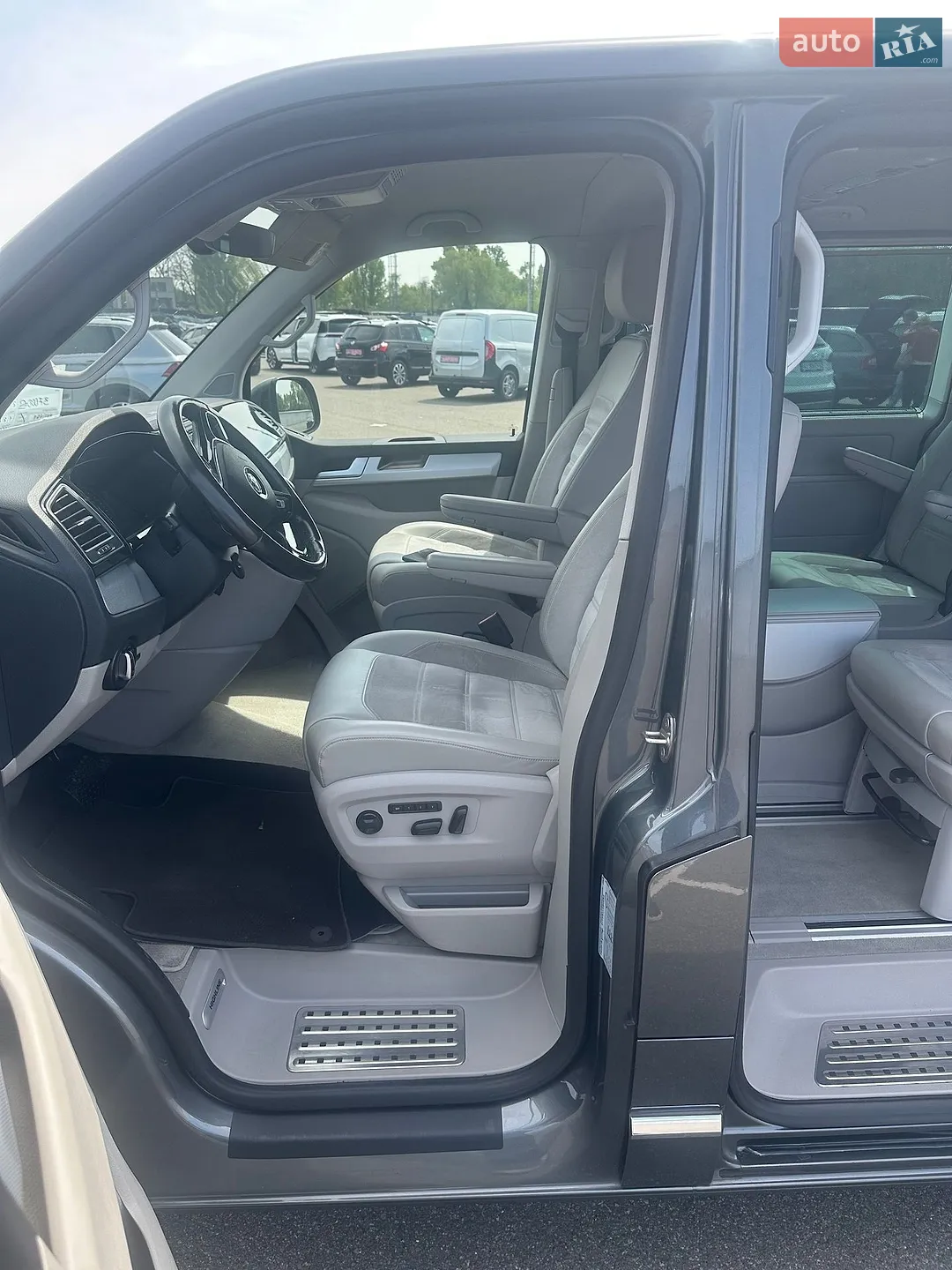 2015 Volkswagen Multivan - мініатюра 176