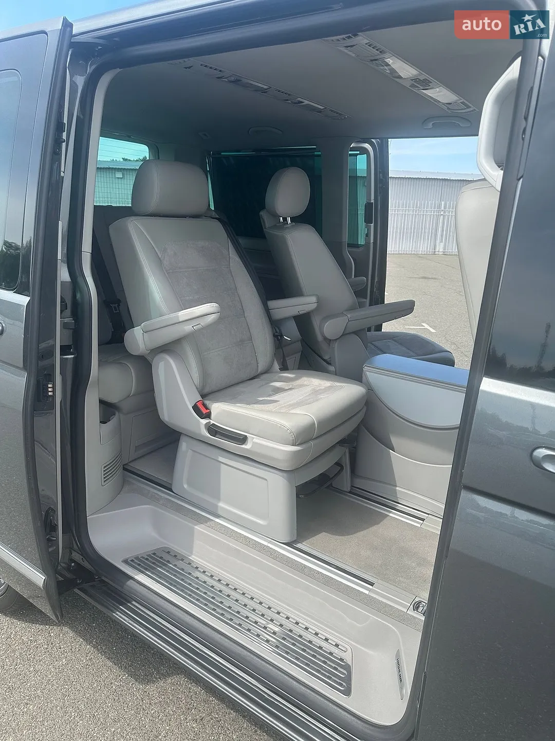 2015 Volkswagen Multivan - мініатюра 183