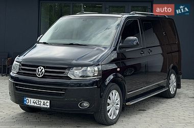 Минивэн Volkswagen Multivan 2010 в Черновцах