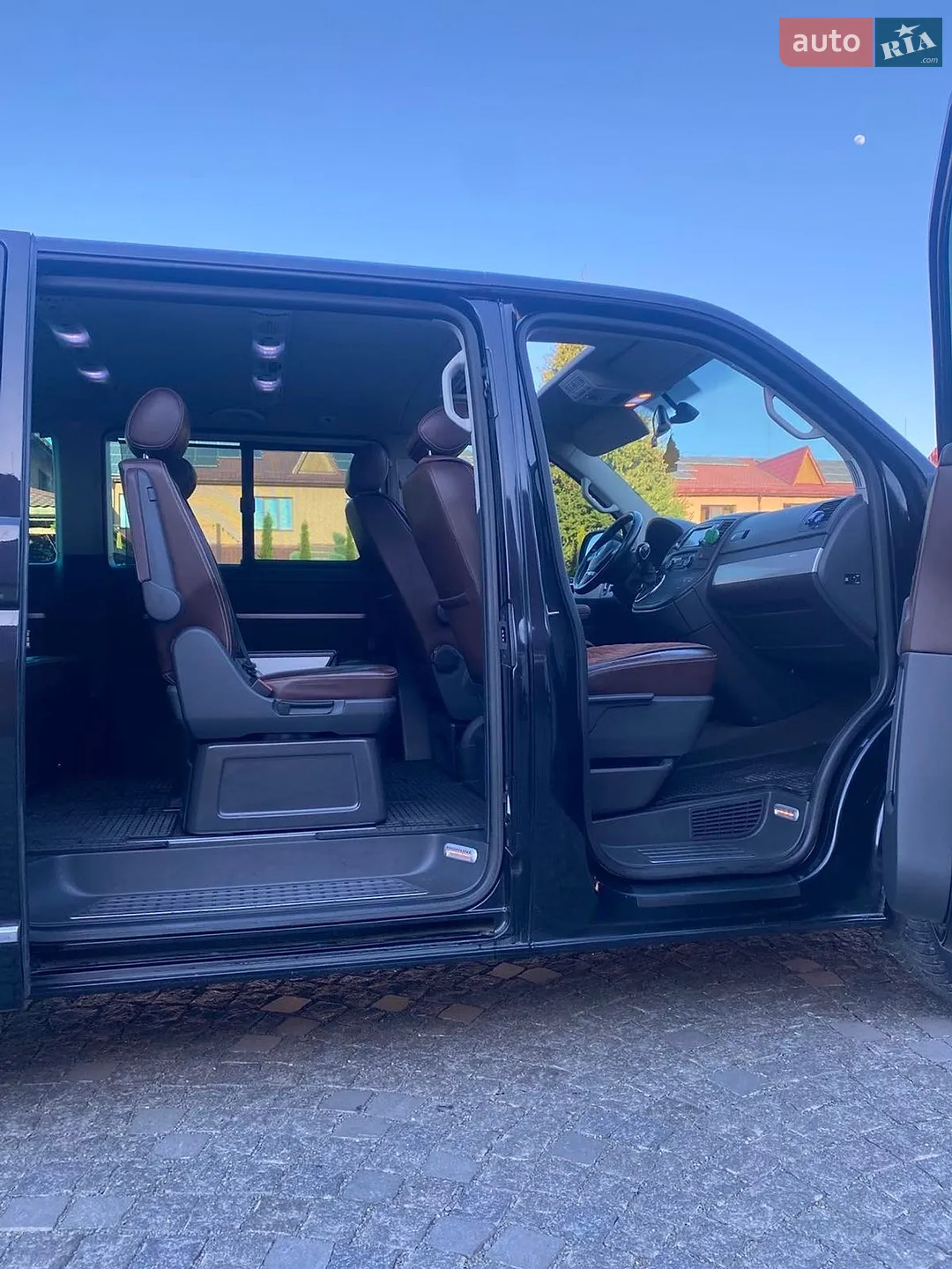 2010 Volkswagen Multivan - мініатюра 11