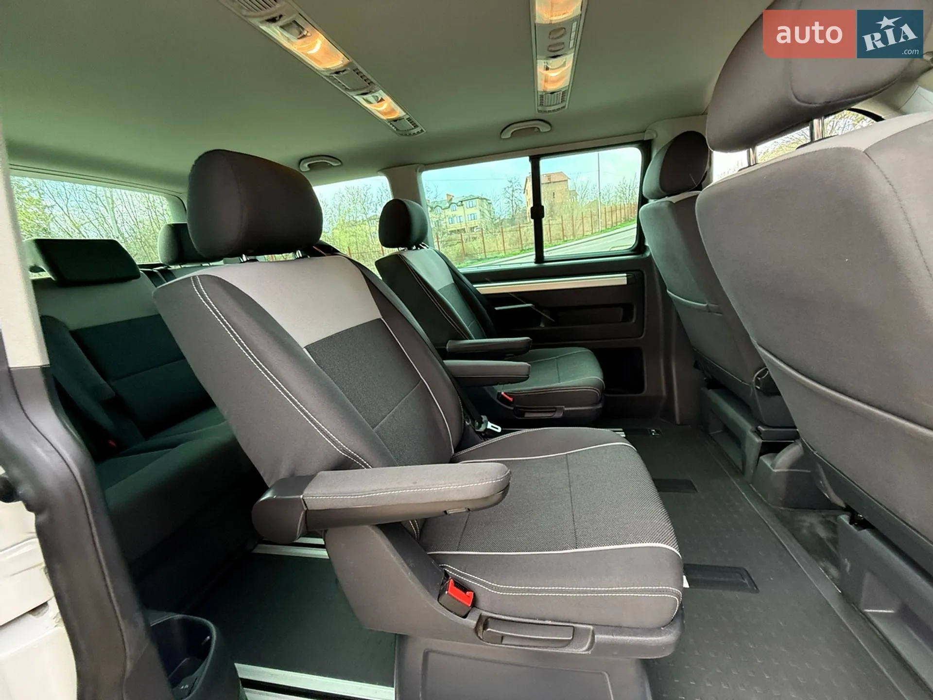 2012 Volkswagen Multivan - мініатюра 27