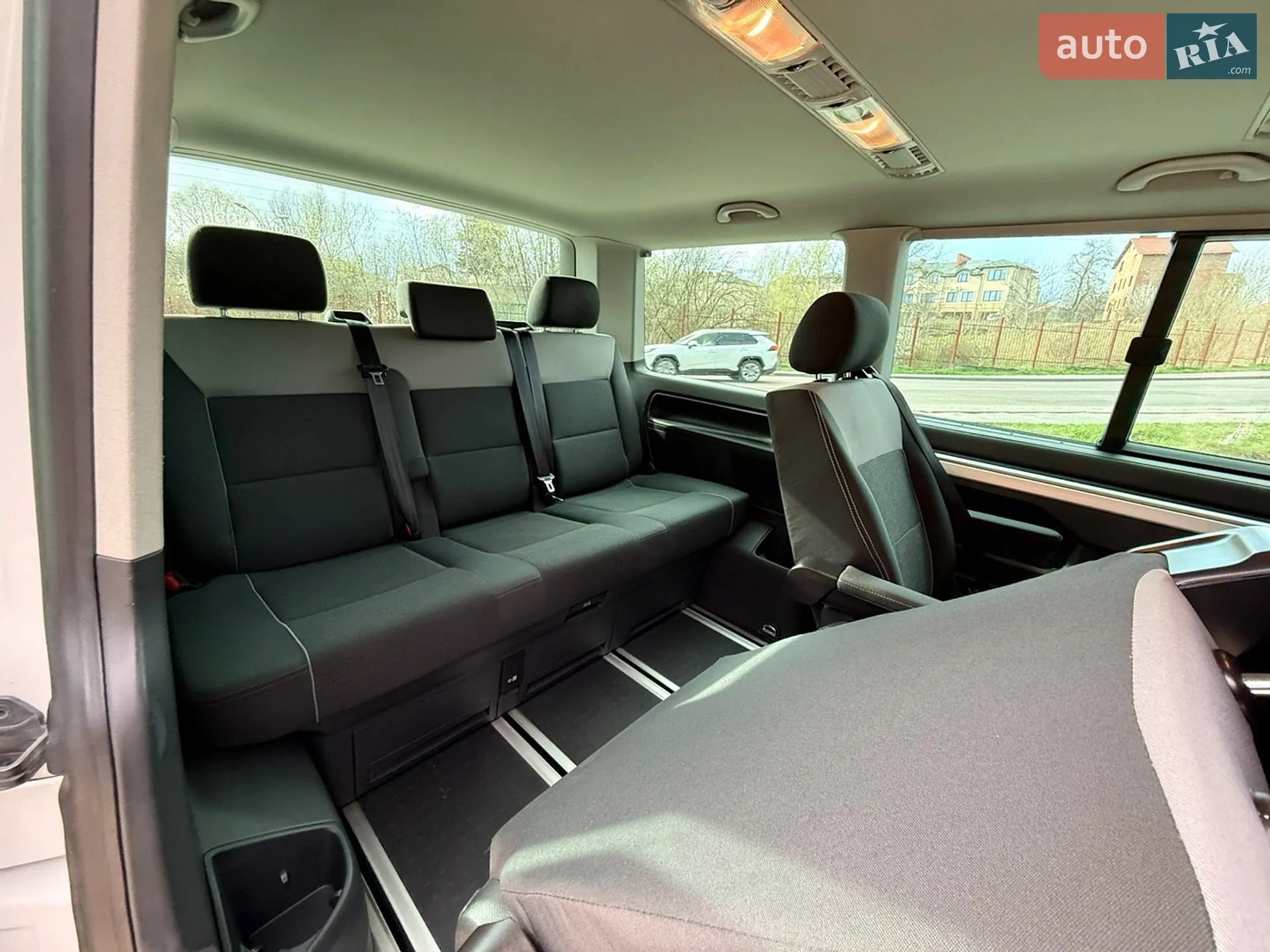 2012 Volkswagen Multivan - мініатюра 43