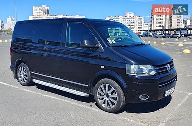 Минивэн Volkswagen Multivan 2011 в Киеве