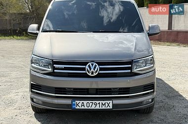 Минивэн Volkswagen Multivan 2017 в Киеве