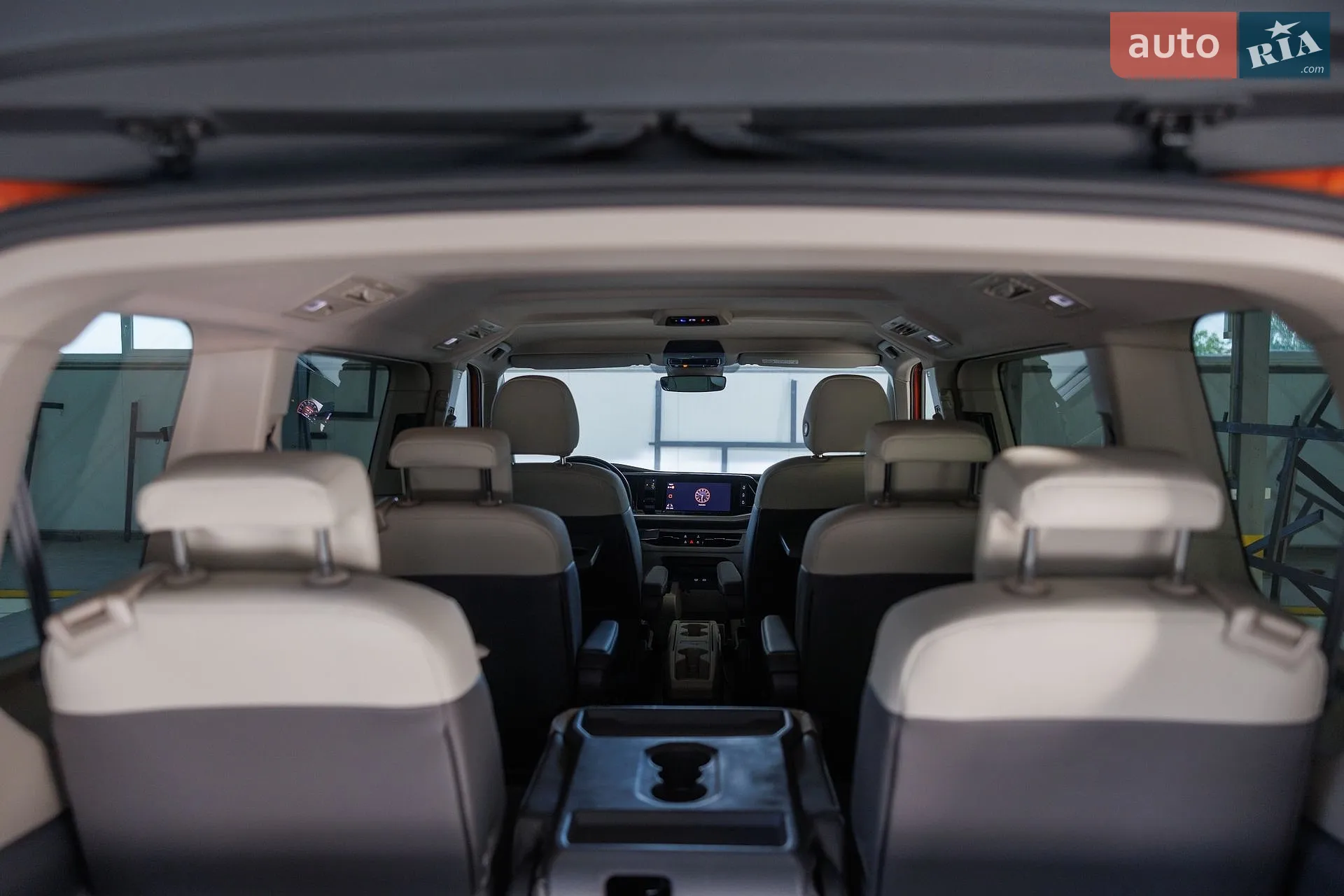 2022 Volkswagen Multivan - мініатюра 17