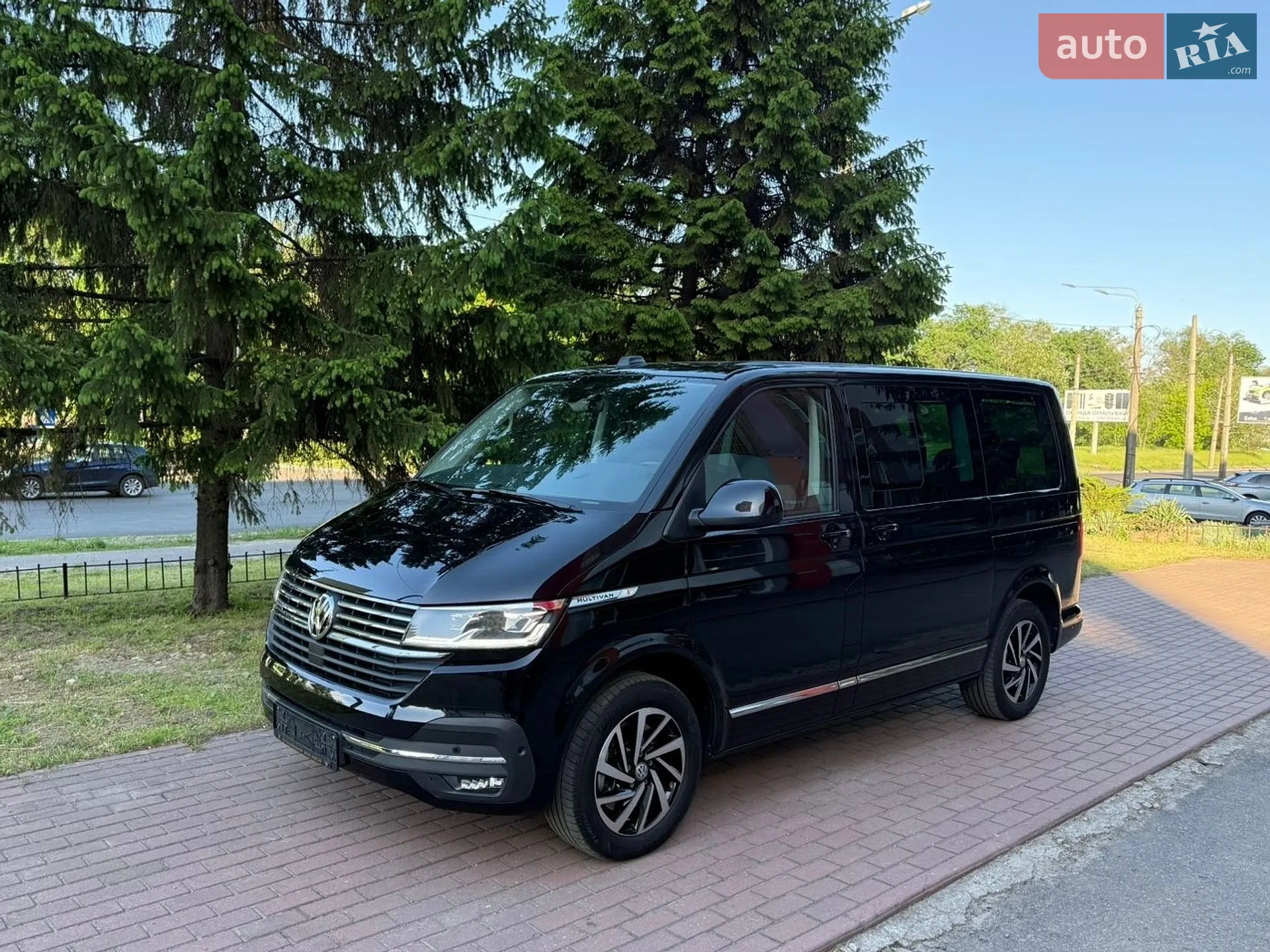 2022 Volkswagen Multivan - мініатюра 3