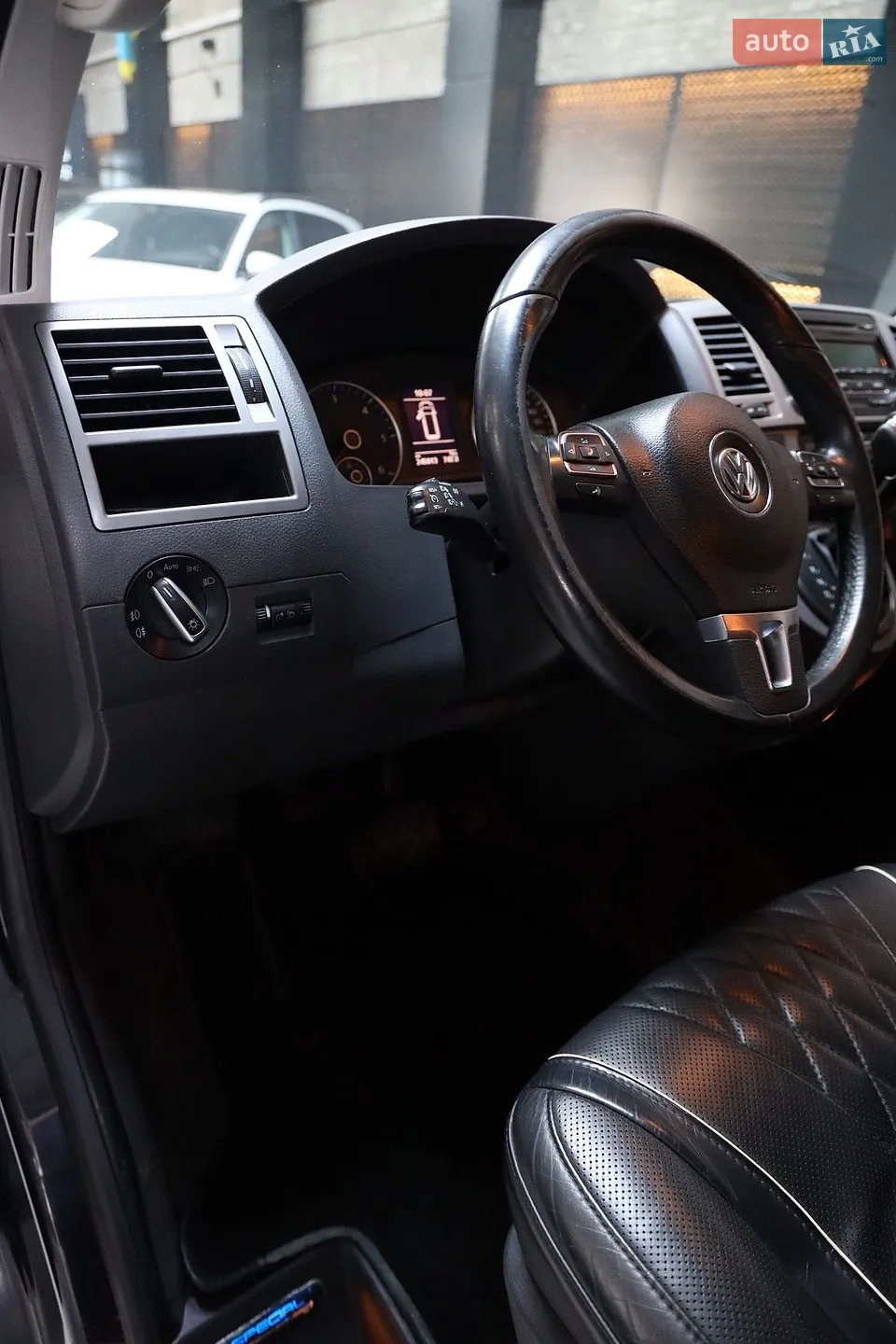 2015 Volkswagen Multivan - мініатюра 15
