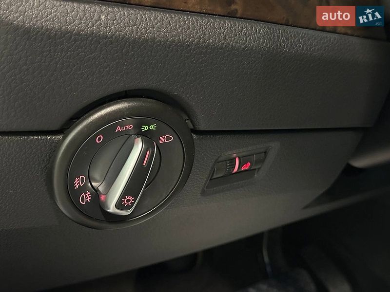 Мінівен Volkswagen Multivan 2017 в Львові