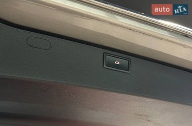 Мінівен Volkswagen Multivan 2017 в Львові