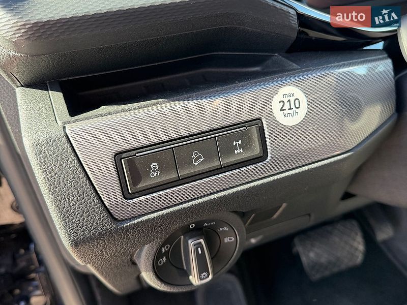 Минивэн Volkswagen Multivan 2021 в Ровно