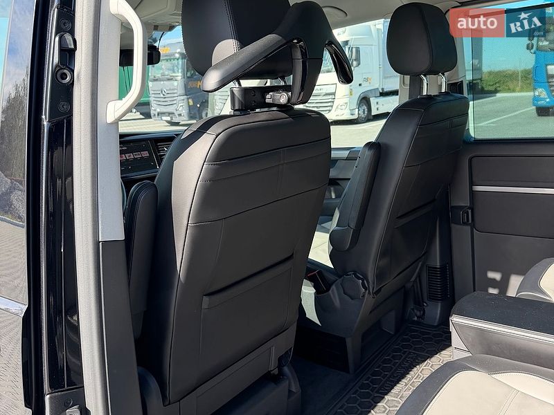 Минивэн Volkswagen Multivan 2021 в Ровно