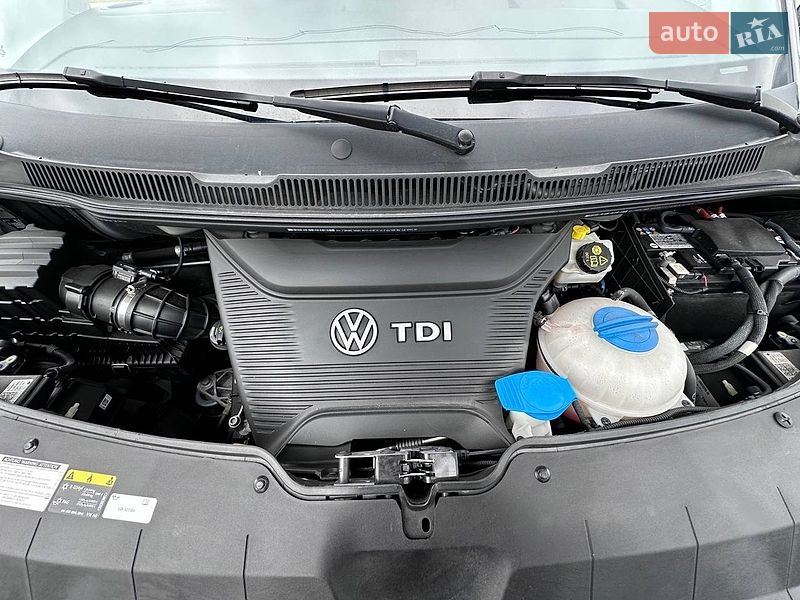 Минивэн Volkswagen Multivan 2020 в Ровно