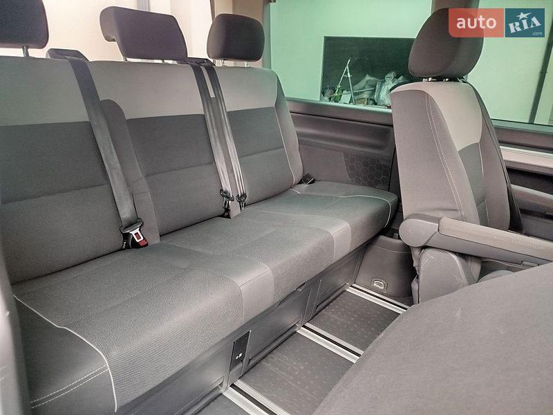 Мінівен Volkswagen Multivan 2014 в Києві