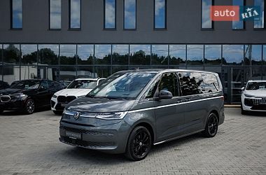 Минивэн Volkswagen Multivan 2024 в Черновцах