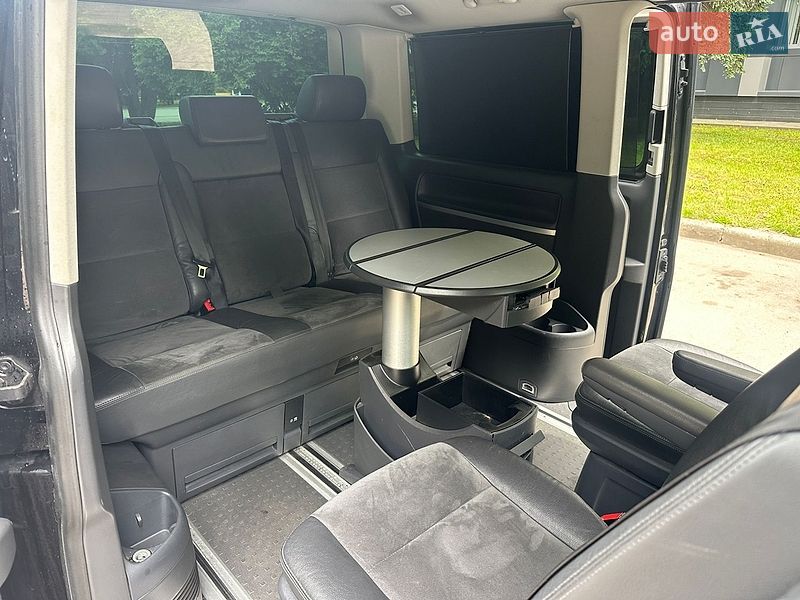 Минивэн Volkswagen Multivan 2014 в Житомире