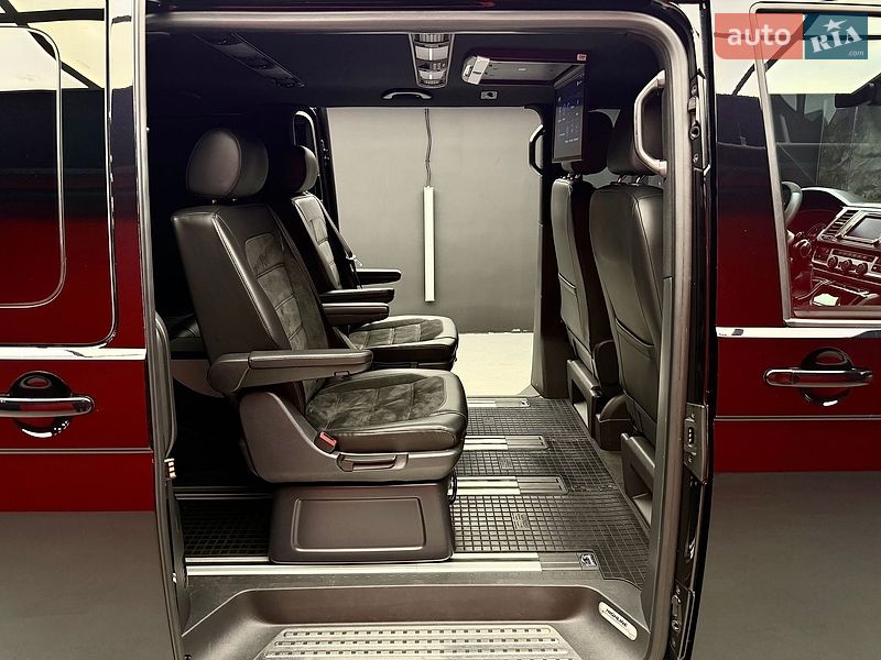 Минивэн Volkswagen Multivan 2019 в Киеве фото 48 Минивэн Volkswagen Multivan 2019 в Киеве