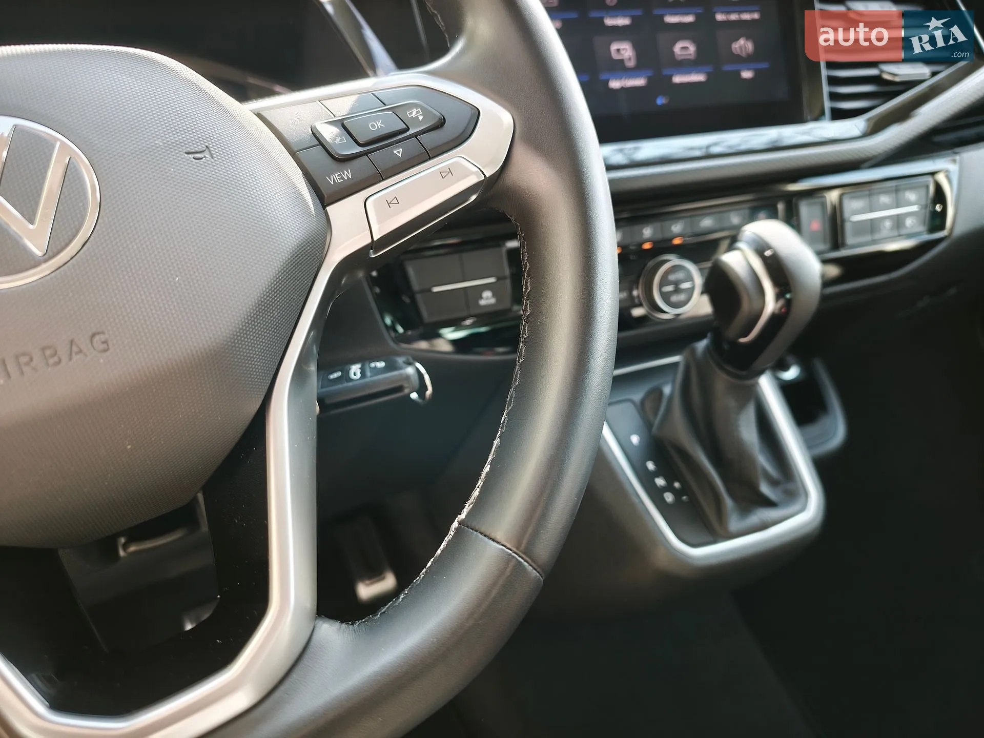2022 Volkswagen Multivan - мініатюра 14