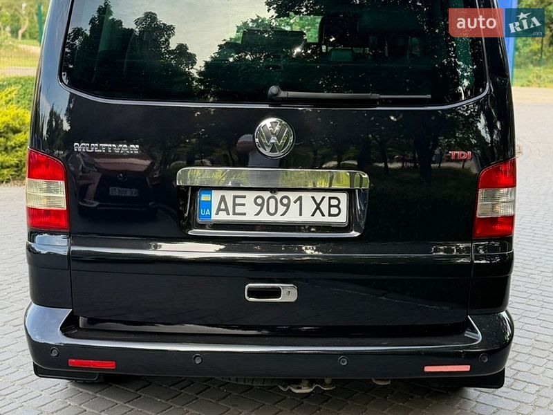 Мінівен Volkswagen Multivan 2008 в Дніпрі
