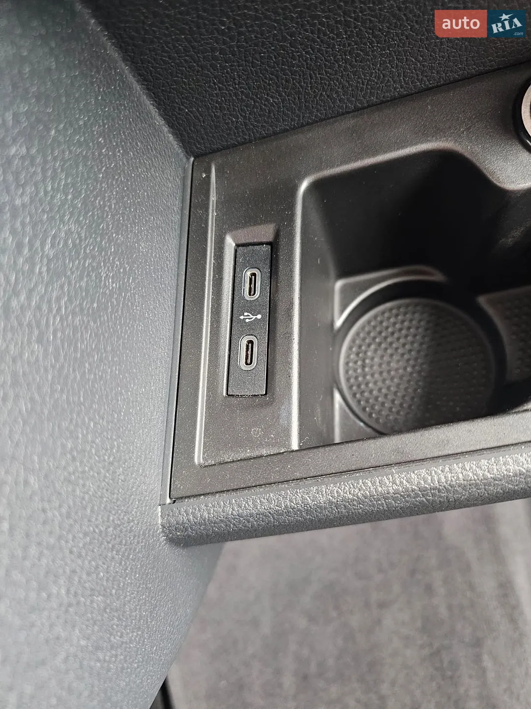 2020 Volkswagen Multivan - мініатюра 24