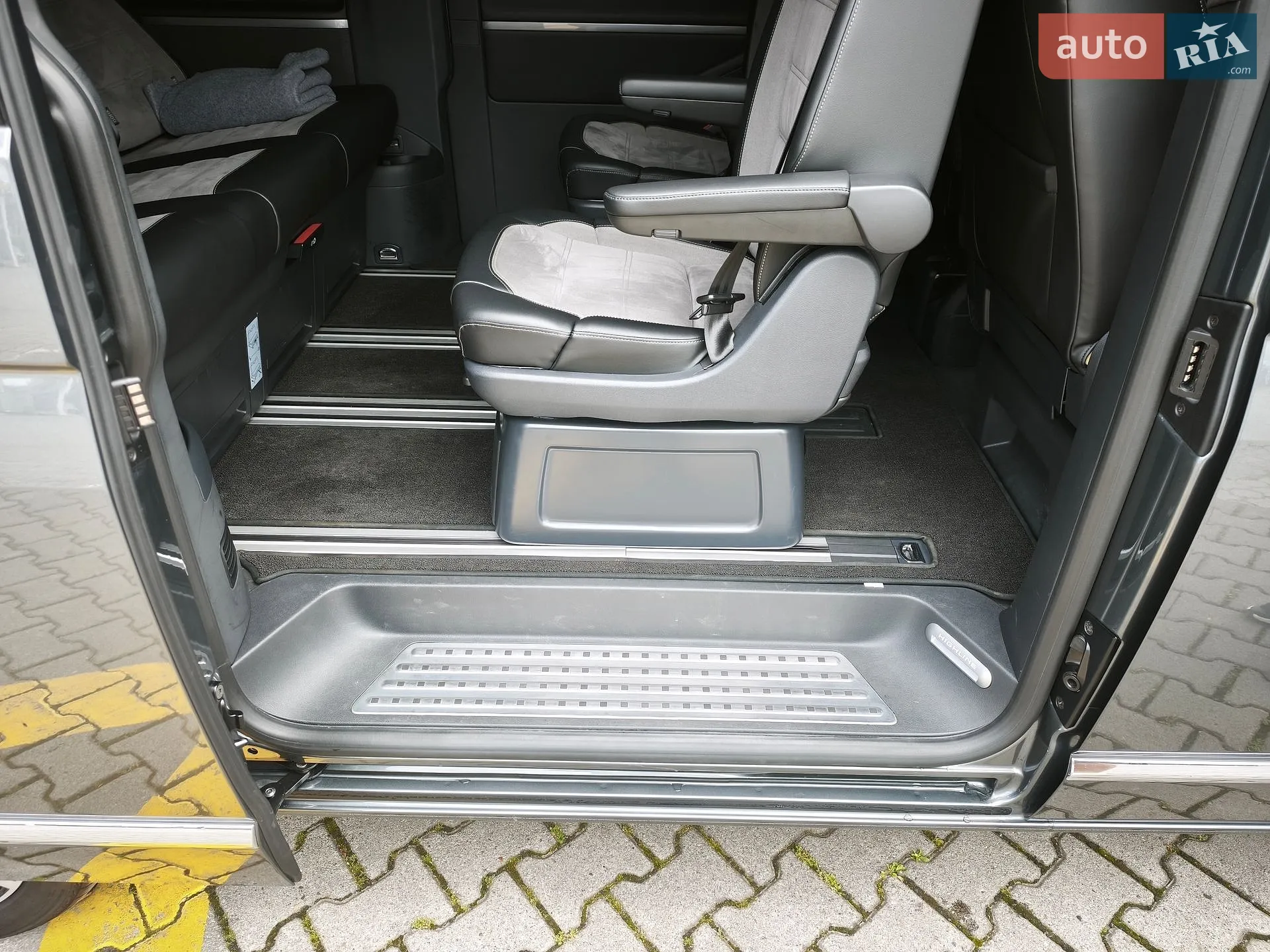 2024 Volkswagen Multivan - мініатюра 28