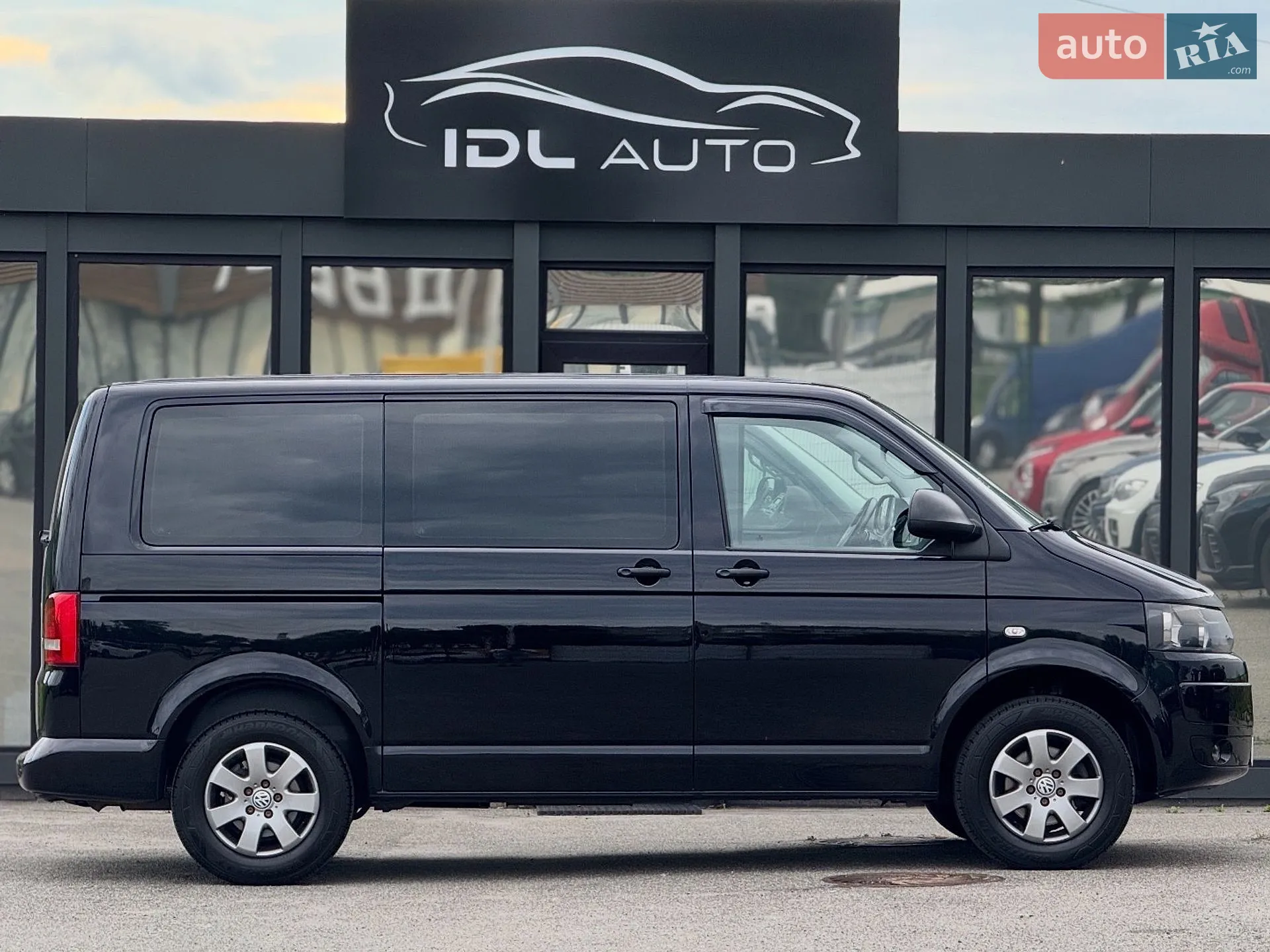 2012 Volkswagen Multivan - мініатюра 3